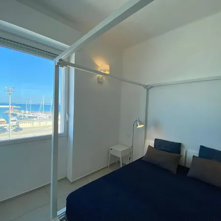 Jolie Luxury 아파트