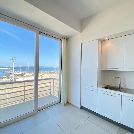 Jolie Luxury Apartment *