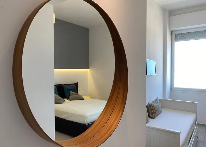 Jolie Luxury Апартаменти *